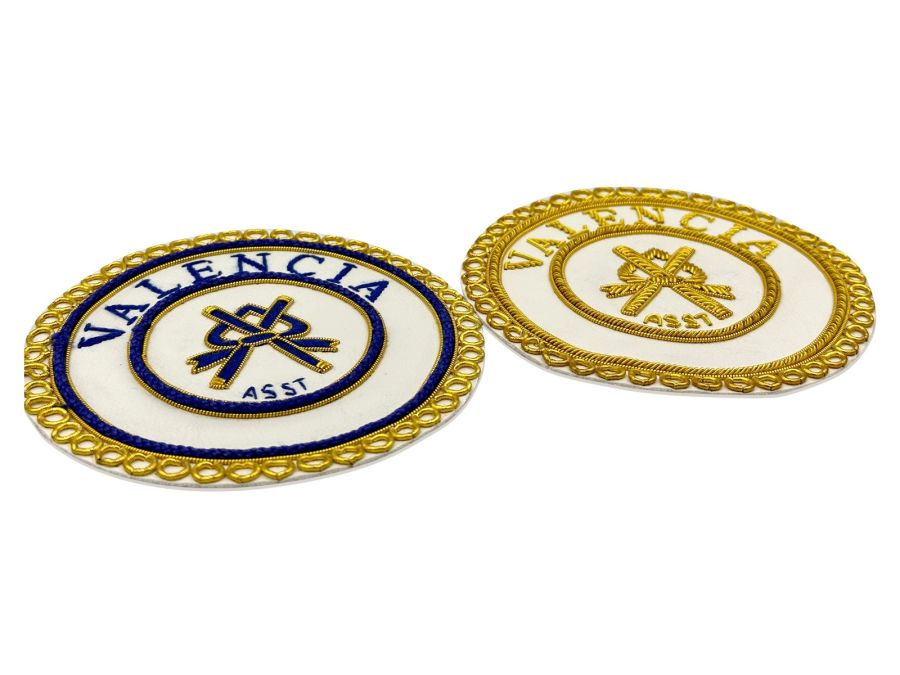 Spanish Craft District Undress & Dress Apron Badge