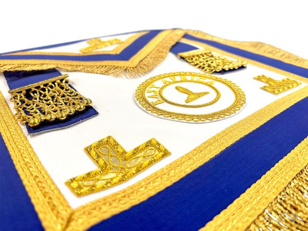 Craft District Full Dress Apron Badge on Lambskin Apron